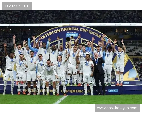 皇马主帅面临信任危机，团队内部矛盾扩大